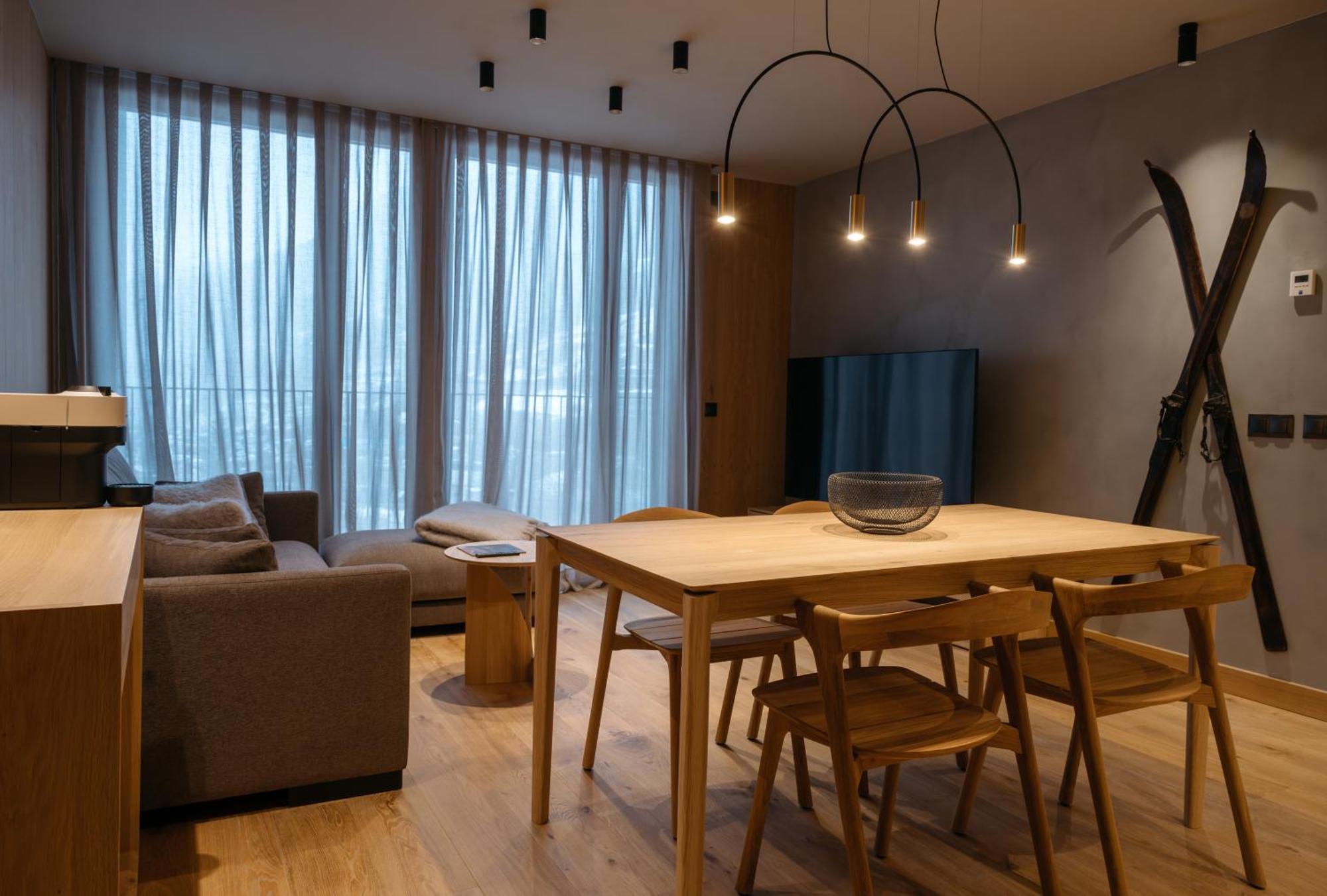 Isard Residences By Leo التارتر المظهر الخارجي الصورة