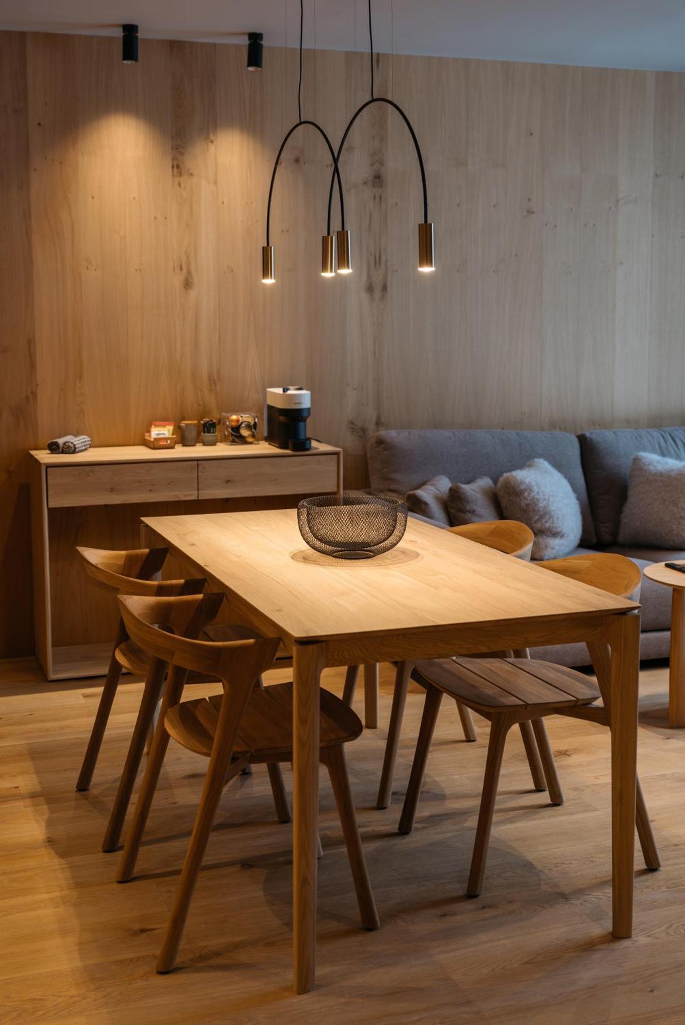 Isard Residences By Leo التارتر المظهر الخارجي الصورة