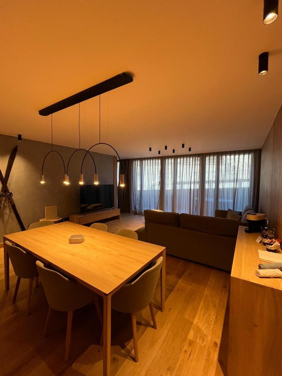 Isard Residences By Leo التارتر المظهر الخارجي الصورة