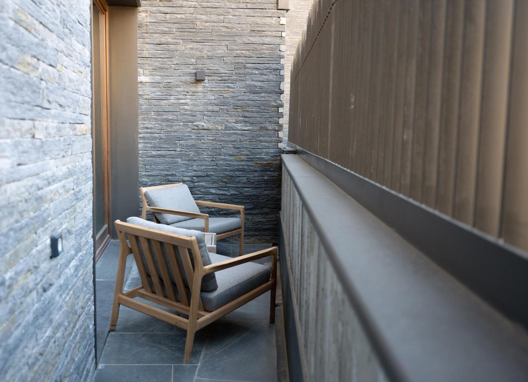 Isard Residences By Leo التارتر المظهر الخارجي الصورة