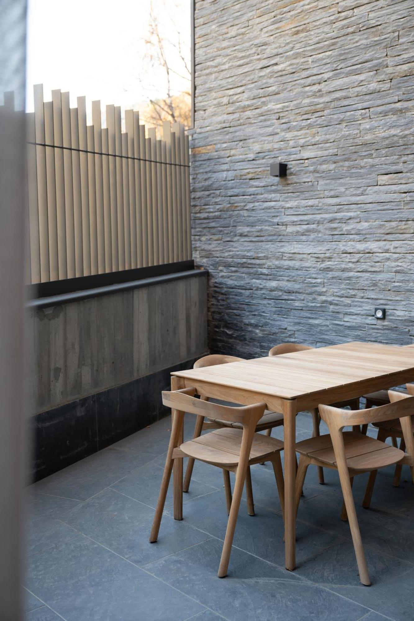 Isard Residences By Leo التارتر المظهر الخارجي الصورة